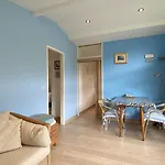 Pass The Keys Gower Beach Staycation Caswell Bay - Sleeps 4