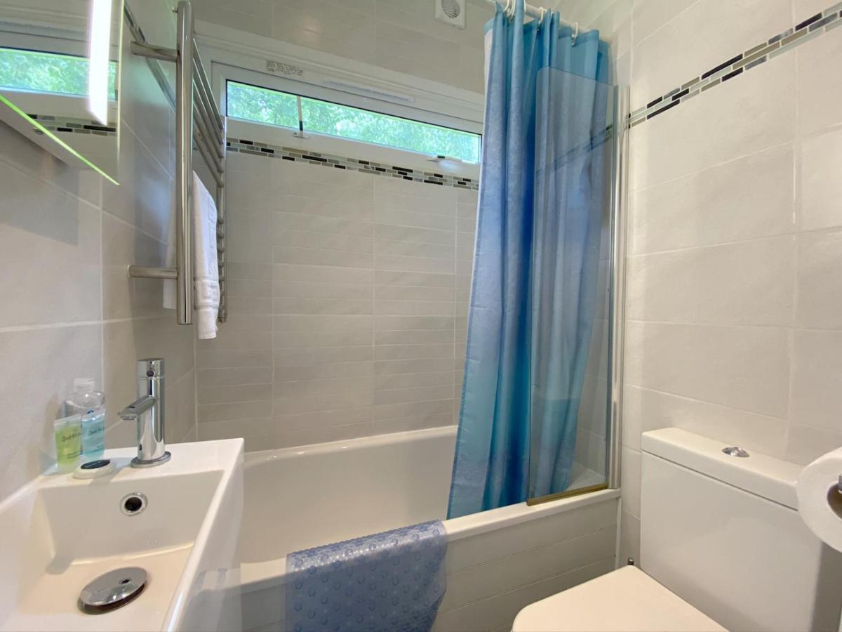 Pass The Keys Gower Staycation Caswell Bay - Sleeps 4 Swansea
