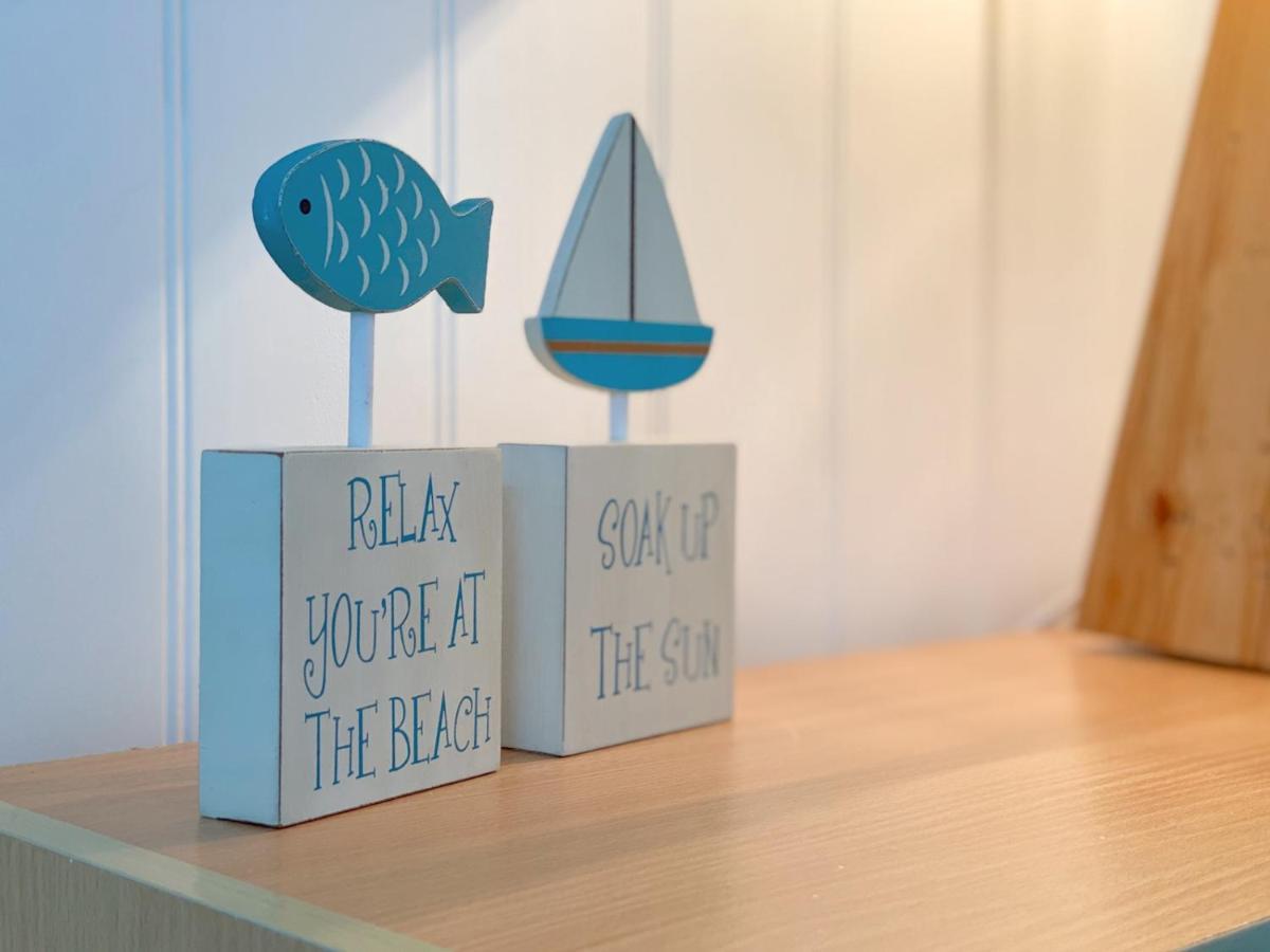 Pass The Keys Gower Staycation Caswell Bay - Sleeps 4 Holiday home Swansea